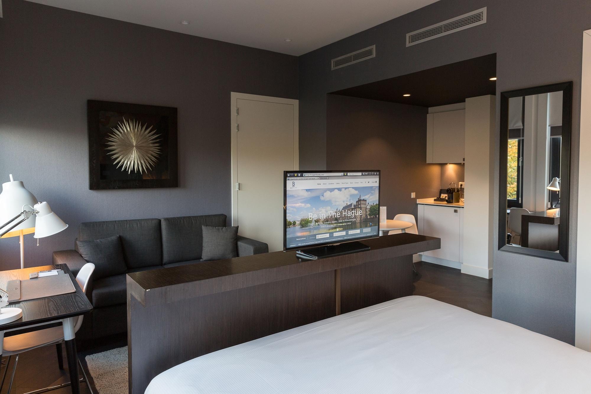B-Aparthotel Kennedy Den Haag Ngoại thất bức ảnh