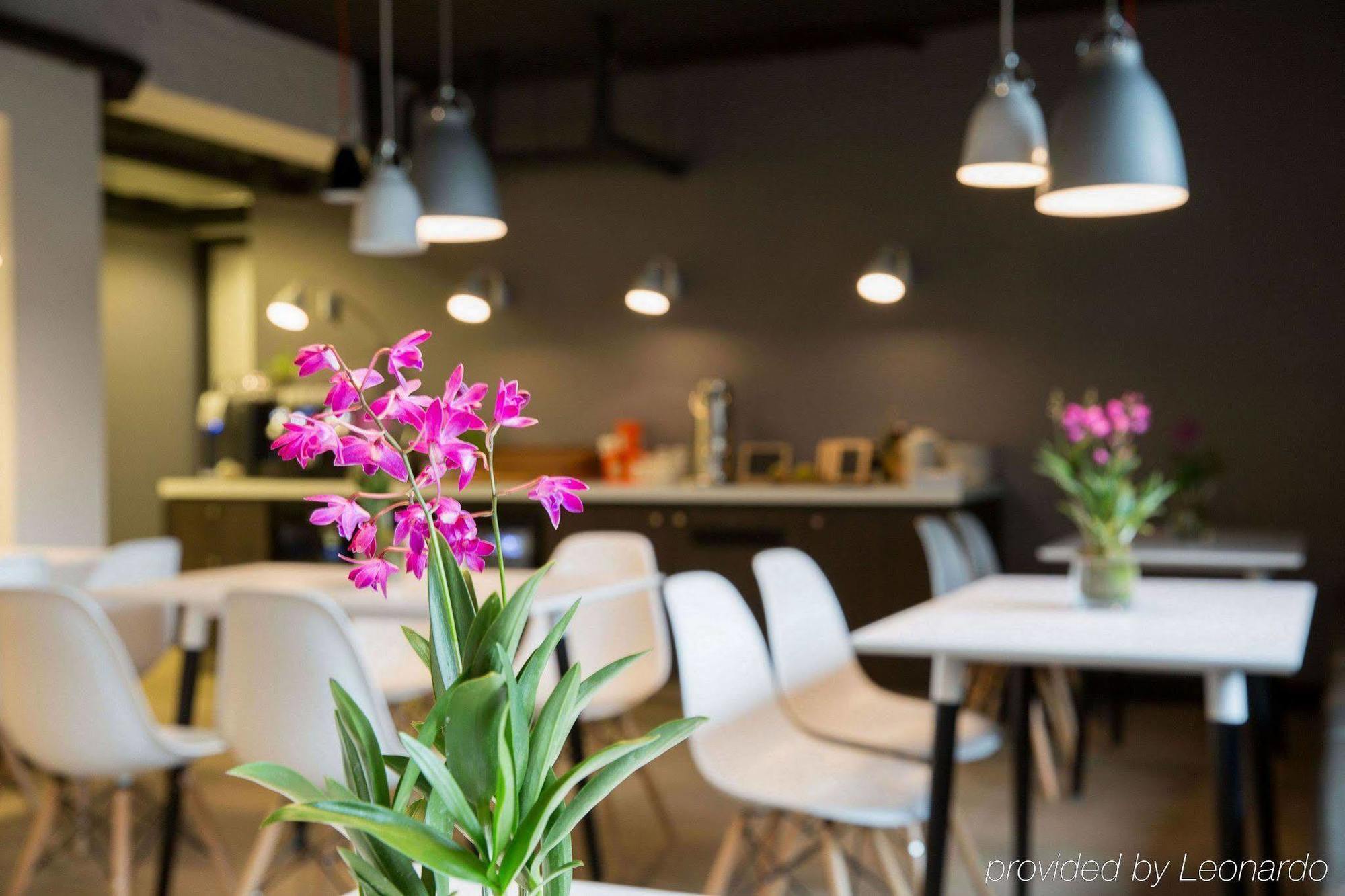B-Aparthotel Kennedy Den Haag Ngoại thất bức ảnh